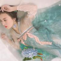 我干了贪小便宜的邻居 听见隔壁有啪啪 隔壁小夫妻天天恶战