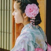 漂亮女大学生小莉口述与男人同居的日子_生活故事