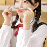 妻子嫌老公无能去做三陪女