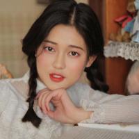 吃女朋友胸吃到她嗷嗷叫了,我用身报酬女友把她爽到飞