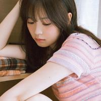 在泳池里做爱 泳池里抚摸美女凹凸有致的身体