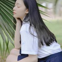 第一次见面他就疯狂追求我  那天在停车场车里要了好多次