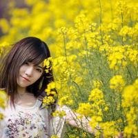 我和放荡少妇在江边偷情玩口交