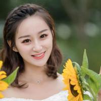 健身男教练吃美女豆腐 色瑜伽教练吃美女豆腐