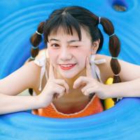 马夏尔前女友:金钱毁了我们的关系