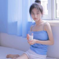 妹妹睡觉时脱她的衣 我趁妹妹睡着揭开被子 和表接姐同居的日子2