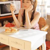 半夜偷偷溜进女生宿舍 和护士后妈生活的曰子 嗯嗯再用力一点总裁