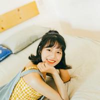 女友在公车上的奶水 压抑不住狠狠浇了我一脸