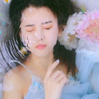 同学会引来荒唐旧情 小三每日汇报老公行踪