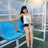 校花的贴身高手 那夜我趴伏在地偷窥着她的娇躯