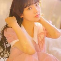 女孩,记得松松手