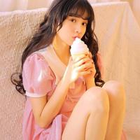 和老板娘睡了 老板把我按在桌上搞我 我的老板是富婆