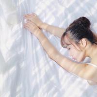 船夫春事三个女儿小说 和表侄女畅畅床上真爽 老婆出国来了乡下侄