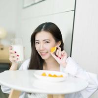 老公把我弄不孕 还带妖娆女孩回家爱爱