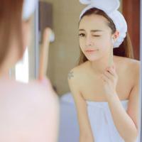 牌坊店的传说_民间故事