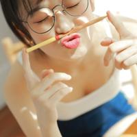 抽插熟睡小侄女爽啊 用力插我,我是浪货 小侄女的水