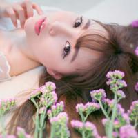 我的美女上司 那夜她黑丝美腿间残留着淫靡味道