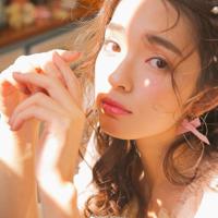 2017年最佳短篇小说:《请客》_短篇小说