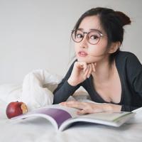 老公总是怀疑我出轨,为了孩子我该不该坚持这段婚姻