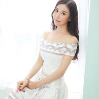 油菜花田飞舞的青春不都是爱情