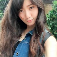和大姐二姐在车上做 操大姐二姐三姐一起