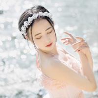 哥们来我家蹭饭 却把我老婆压在了身下