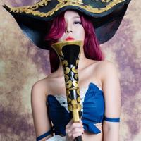 车里享受美妙私生活!