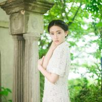 老公细皮嫩肉不男不女 该离婚吗