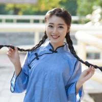 经理是个乱欲狂 将我按在办公桌上啪啪啪