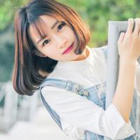 儿时回忆之出轨的妈妈 我妈和我同学厨房调情 在厨房顶进妈妈花