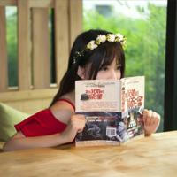 队长骑在女知青身上 女知青被队长抱上炕 女知青的不堪往事