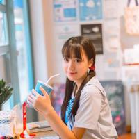 岳母的屁股很诱惑 看得我春心荡漾欲罢不能