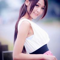 妻子出轨怀孕 丈夫逼情夫老婆脱光_