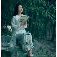 口述小姑两瓣湿乎乎 和小姑子一起做活塞 在小姑身上发泄