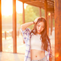小保姆是半妖乳娘 在老公的挑逗下啊啊大叫不停