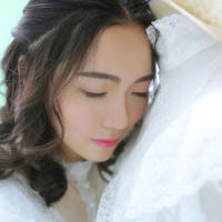 为爱甘当小三的琼瑶女郎，嫁富豪不到三年，全身长满肿瘤而病逝