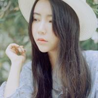 明月依旧照晴窗