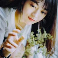 少女口述:爱上了大叔后被他强行去开房占有
