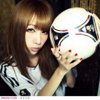 戚薇与李承铉怎么认识的 两人异国相恋多年的情史遭扒