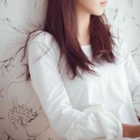 爱上丝袜美女 将她按在车厢里旁若无人疯狂嘿嘿嘿