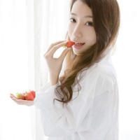 小倩被小杰日哭了 昨晚我捅错了洞 双龙入一洞的享受