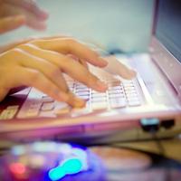 岁月如花，静候流年