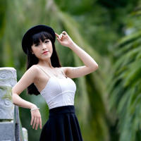 性爱故事：我的高潮来自大伯的偷窥