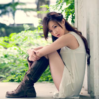 掀美女裙子 只因奇葩男友见我偷穿超短裙后说我太诱人