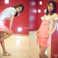 坐长途大巴被大叔添了 公车系列,卧张婷婷 多男同时插一个女人8P