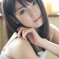 乡村小神医 姐夫的小手放在我的神秘处胡乱搞动