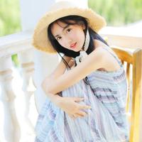 我与性感女邻居从网聊到疯狂偷欢