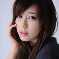 一挽秋梦,孤灯月夜写轻愁