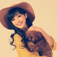 《 左手握右手的美丽 》