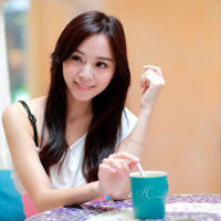 他喜欢和穿着情趣内衣和丝袜的我爱爱